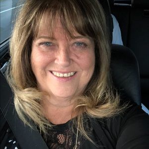 Meet your Posher, Faye